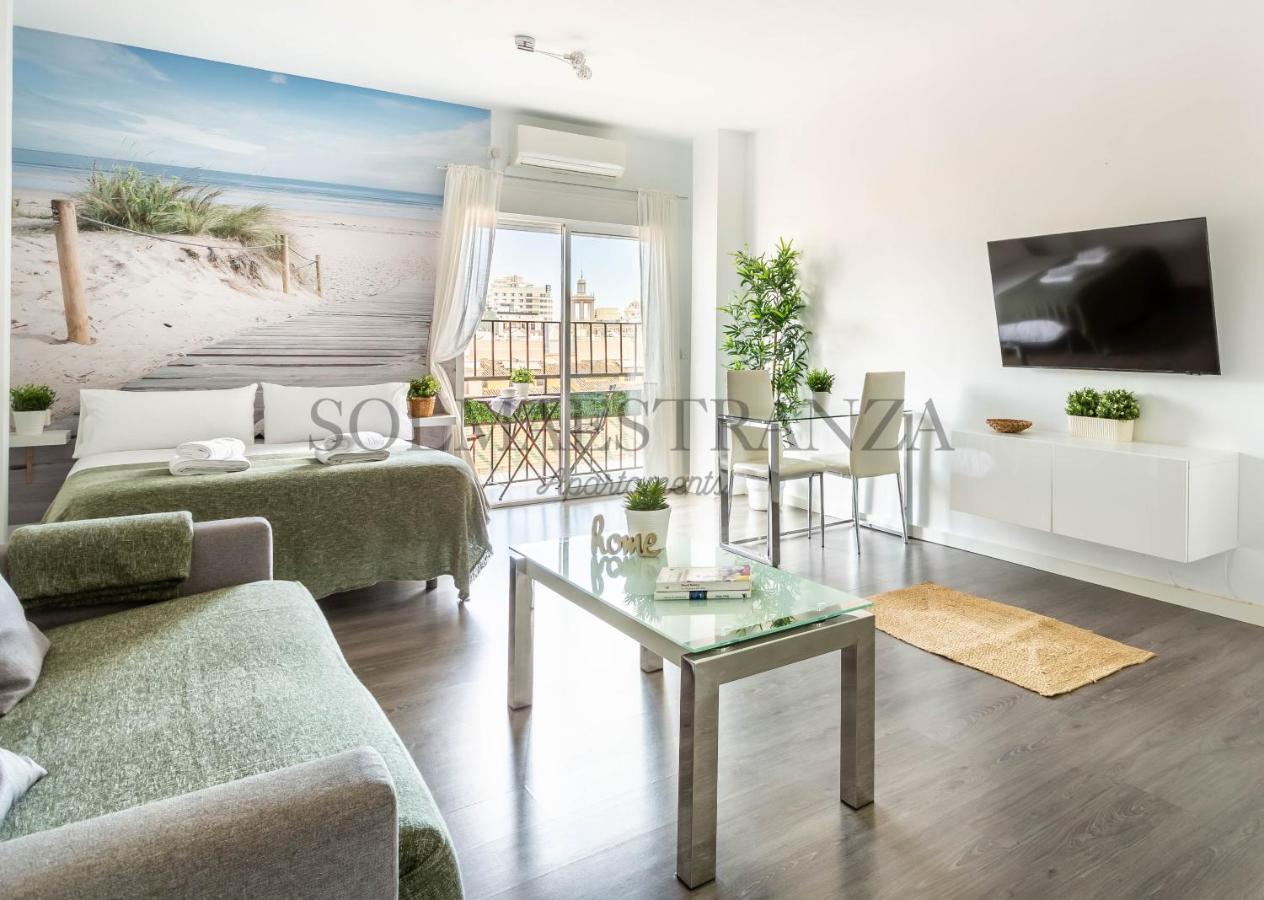 Atarazanas Apartment By Sol Maestranza Málaga Dış mekan fotoğraf