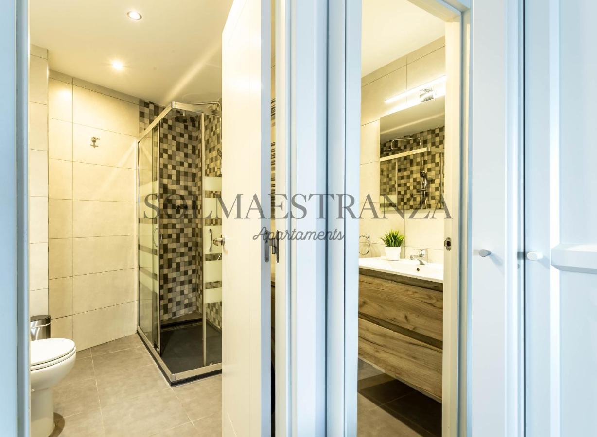 Atarazanas Apartment By Sol Maestranza Málaga Dış mekan fotoğraf
